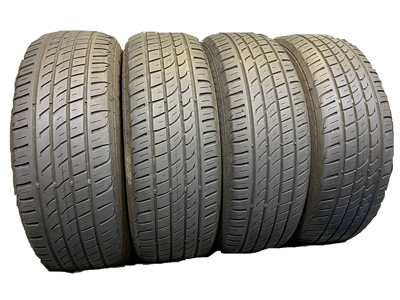 ギスラベッドのタイヤ