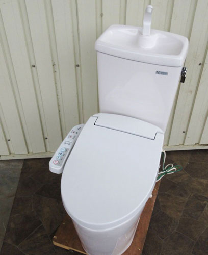 アサヒ衛陶の温水洗浄便座