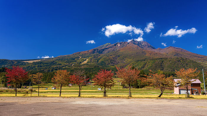 妙高山