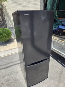 買取商品 東芝のノンフロン冷凍冷蔵庫GR-T15BS(K)