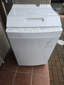 買取商品 東芝の縦型洗濯機AW-8DH3(W)