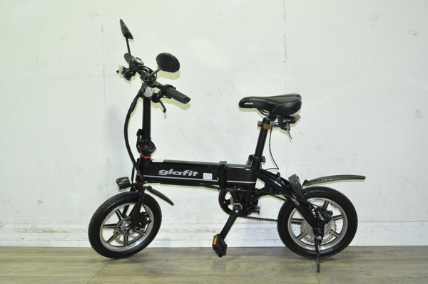 電動バイク glafit GFR-01 走行距離4.5キロ – 出張買取24時買取実績
