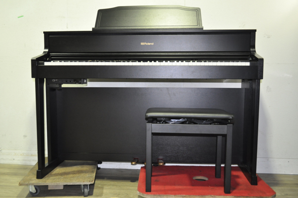 Roland 電子ピアノ HP605 2018年製