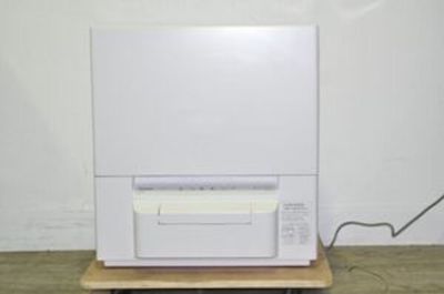 Panasonic 電気食器洗い乾燥機 NP-TSP1-W 2021年製
