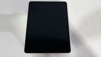 iPad Pro(第5世代)128GB Wifi Cellular Silver MHR53J/A ケース付