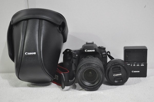CANON デジタル一眼レフカメラ EOS 80D ダブルズームキット