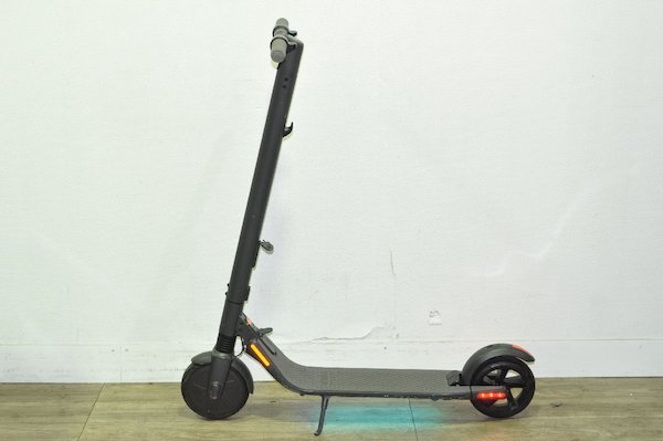 SEGWAY Ninebot KickScooter ES2 ナインボット キックスクーター