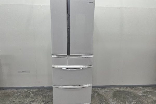 Panasonic ノンフロン冷凍冷蔵庫 NR-FV45S6-W 451L/82kg 2020年製
