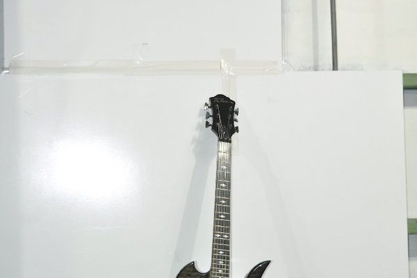 B.C. RICH エレキギター Mockingbird ST Serial No.G08120172