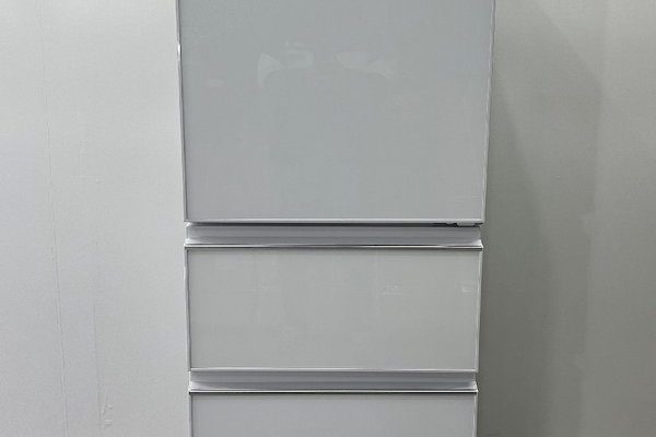 三菱電機 ノンフロン冷凍冷蔵庫 MR-CG33E-W 330L/67kg 2019年製