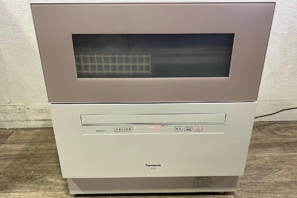 Panasonic 電気食器洗い乾燥機 NP-TH4-C 2021年製