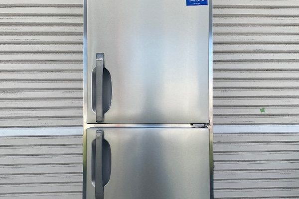 ホシザキ 業務用冷凍冷蔵庫 HR-63AT 2011年製 定格内容積384L