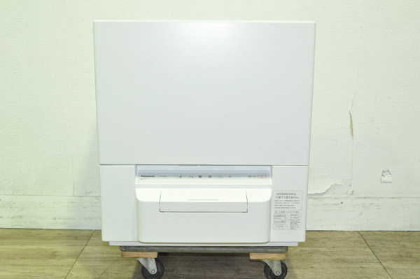 Panasonic 電気食器洗い乾燥機 NP-TSP-W 2022年製