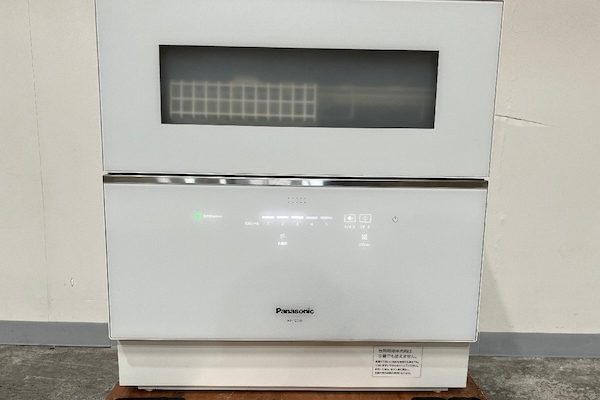 Panasonic 電気食器洗い乾燥機 NP-TZ200-W 2020年製