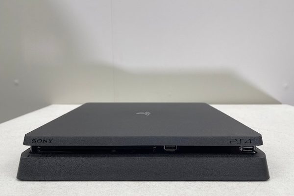 SONY PS4 プレイステーション4 CUH-2200A