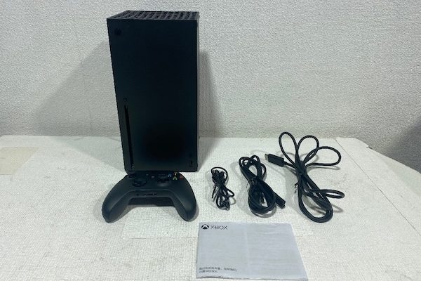 Microsoft Xbox SeriesX コントローラー付属