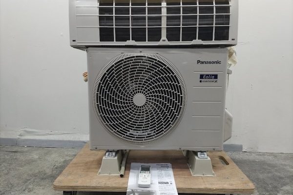 パナソニック（Panasonic） ルームエアコン エオリア 室内機室外機セット CS-J221D-W 2021年製 6畳用
