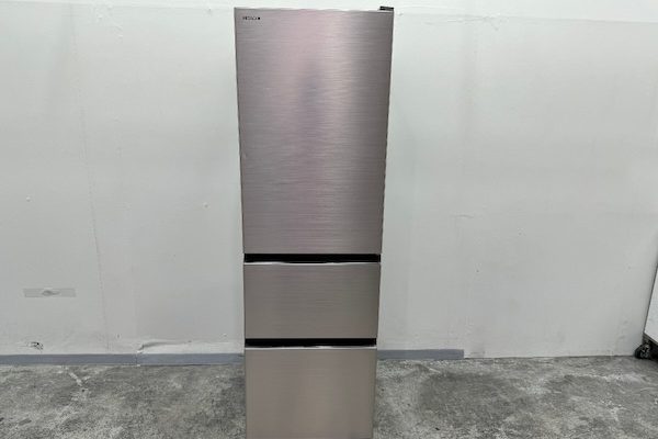 日立 ノンフロン冷凍冷蔵庫 R-V32NV 315L/61kg 2020年製