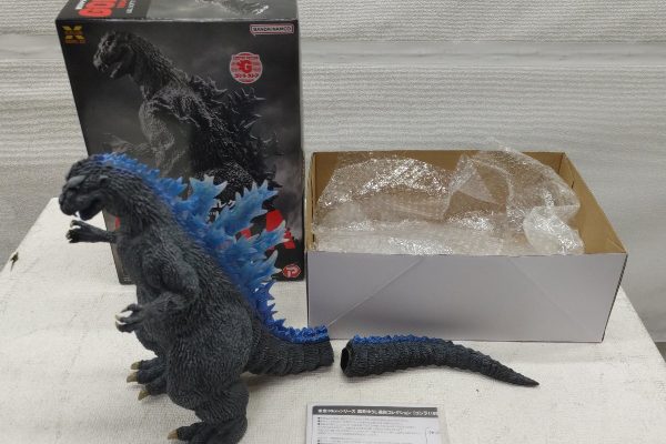 バンダイナムコ 酒井ゆうじ造形コレクション ゴジラ(1954) 「怪獣王ゴジラ」 ソフビ組立キット 箱付