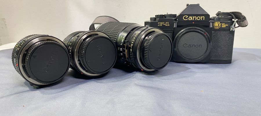 キヤノン（Canon）New F-1 ロサンゼルス五輪記念モデル フィルムカメラ