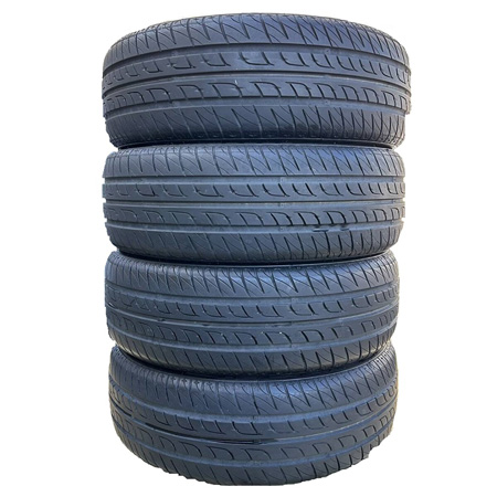 ロードストンのタイヤ