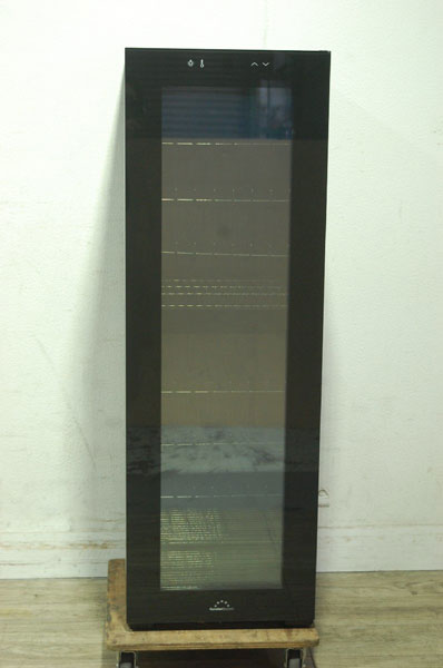 フォルスターのワインセラー