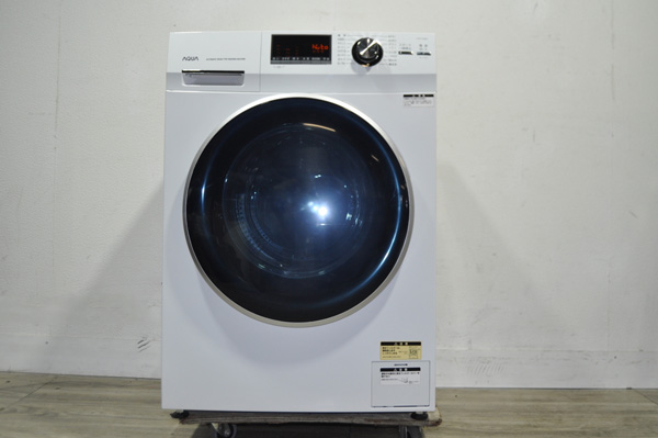 AQUA製の洗濯機
